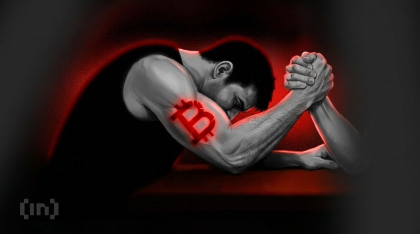 Продавцы биткоина слабеют: BTC уходит с бирж, стейблкоины копятся